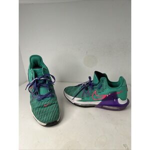 Nike LeBron Witness 6 'Emerald Berry' CZ4052-300 Basketball size 10.5 - 13